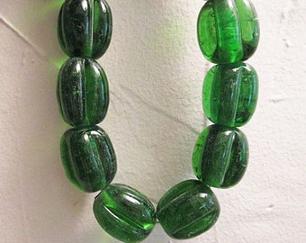 Bottle Green Melon Oval Beads, 15mm x 19mm, Indonesian Recycled Glass, 22 count - rg4