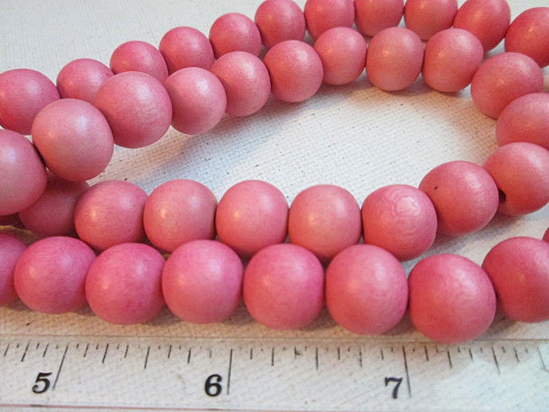 Wood Round Beads Dark Pink 8mm 16 Inch Strand