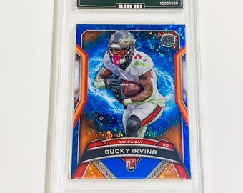 Bucky Irving 2024 Topps Resurgence Blue & Orange Spark #188 Karta debiutanta z oceną 10