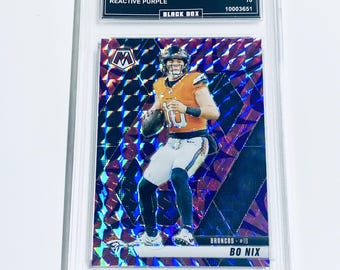 Bo Nix 2025 Mosaico Reactivo Morado #173 Broncos Calificación 10