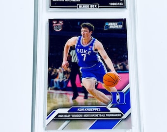 Kon Knueppel Edición limitada 1 de 10850 2025 Bowman U Now March Madness #4 Hornets Duke Rookie Card Grado 10