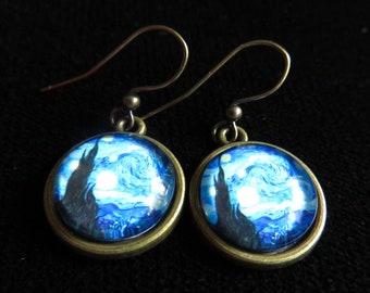 Starry Night glass dome earrings. Van Gogh Starry Night glass earrings. Blue glass cabochon earrings.