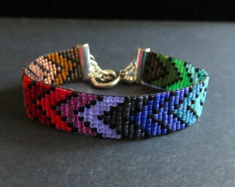 Multicolored Delica glass bead loomed chevron bracelet. Rainbow chevron beaded bracelet. Colorful beaded bracelet. Chevron loomed bracelet.