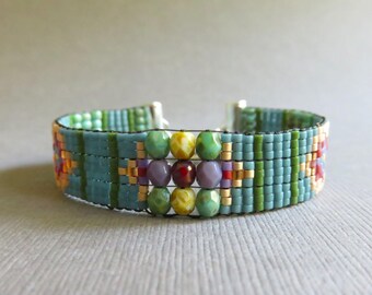 Turquoise Delica Native American/Southwest glass bead loomed bracelet. Delica glass bead loomed bracelet. Beaded bracelet. Free shipping.