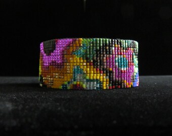 Flower Delica bead loomed bracelet. Colorful beaded bracelet. Floral multicolor loom bracelet. Delica cuff bracelet. Free shipping.