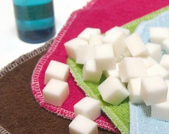 Cubos de solución de toallitas de tela vegana - trocitos de jabón - su elección de cubos de aroma y teñidos/sin teñir - natural, vegano, sin ftalatos, sin detergente - 2 onzas