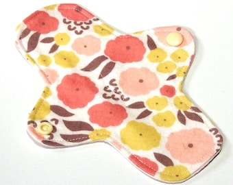 ORGANIC 7 inch Reusable Cloth winged ULTRATHIN Pantyliner - Cotton flannel top - Cloud 9 Cottonflower Pink