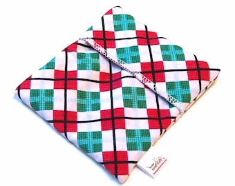 Cloth Menstrual Pad Wrapper - waterproof PUL lining and quilter's cotton outer - 4.5 x 4.5 inches - Christmas Plaid