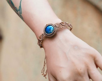 Handmade Labradorite Macrame Bracelet,Adjustable Boho Gemstone Jewelry, Healing Crystal Energy Protection, Yoga Meditation Gift for Him Her
