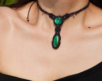 Handmade Macrame Labradorite Necklace–Adjustable Boho Crystal Pendant, Healing Stone Jewelry, Spiritual Gift for Festivals