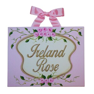 Shabby Chic Girls name sign, Personalized Cottagecore Nursery wall art, Floral nursery art, Customizable painting, Art for Girls Room,