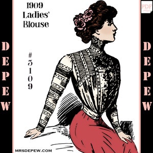 Puede incluir: Una ilustración en blanco y negro de una mujer con una blusa blanca con ribetes negros y una falda roja. La blusa tiene cuello alto y mangas largas. La mujer está sentada en una silla con la mano derecha apoyada en el reposabrazos de la silla. La imagen se titula "1909 Ladies' Blouse #3109" e incluye el sitio web "MRSDEPEW.COM".