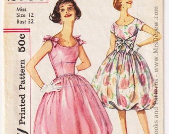 1959 Vintage Sewing Pattern 1950s-60s Ladies' Bubble Skirt Dress Simplicity 2796 32" Bust