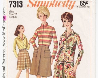 Vintage Sewing Pattern 1960s Blouse and Pantskirt Simplicity 7313 32 Bust