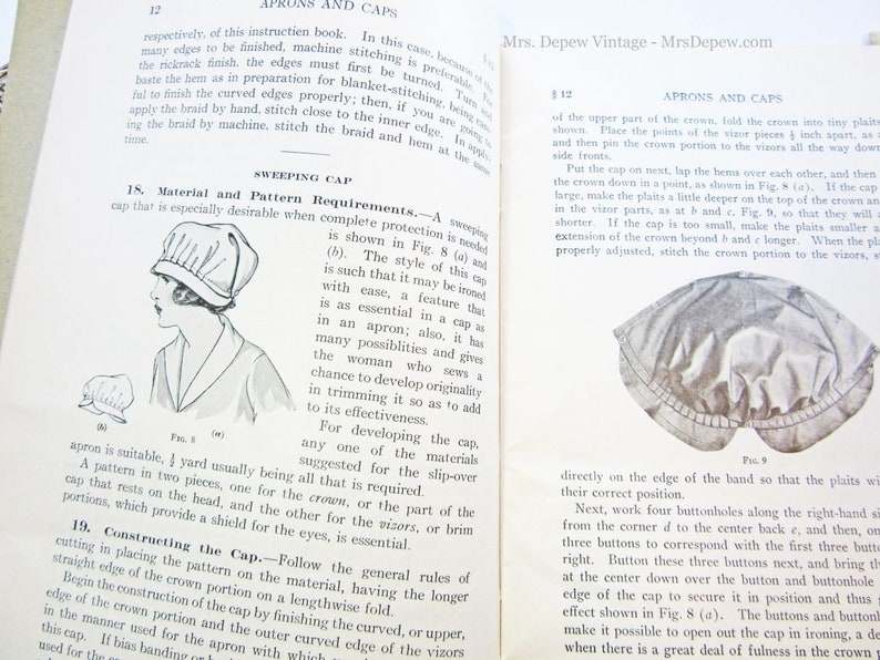 Puede incluir: Una gu&iacute;a de costura vintage con instrucciones sobre c&oacute;mo hacer una gorra de protecci&oacute;n. La gu&iacute;a incluye ilustraciones de la gorra y su construcci&oacute;n. El texto menciona la importancia de una gorra de protecci&oacute;n para una protecci&oacute;n completa.