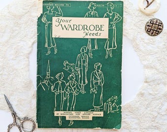 Livreto de 1935 "Suas Necessidades de Guarda-Roupa" - Livreto original de aulas de costura do Kansas State College, década de 1930.