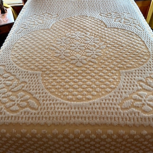Vintage  Peach and White Chenille Bedspread