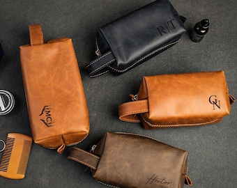 Personalized Men's Leather Toiletry Bag, Groomsmen Gifts, Groomsman Dopp Kit, Travel Toiletry Bag, Anniversary Gift for Him, Gift for Men