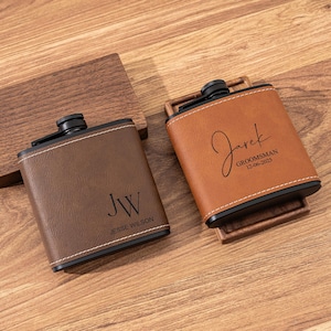 Frasco personalizado para hombre, frasco de cuero grabado a medida, frasco para padrinos de boda, regalos para padrinos de boda, regalo para padrinos de boda, frasco para padrinos de boda, regalo para él