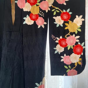 Japanese Furisode Kimono, Floral Ebamoyou pattern, Awase, Silk Kimono Jacket, Hand embroidered, Black, Ship from Germany