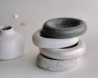Betontablett / Minimalistisches Schmuckschale und Schmuck Ring Tablett / Japandi Decor Geschenkidee für Frauen Mutter Housewarming