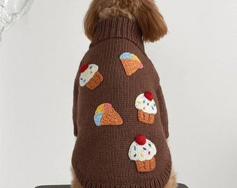 Maglione di lana per cani con tortine all'uncinetto - Vestiti lavorati a mano per cani - Regali per animali domestici