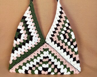 クロシェショルダーバッグ