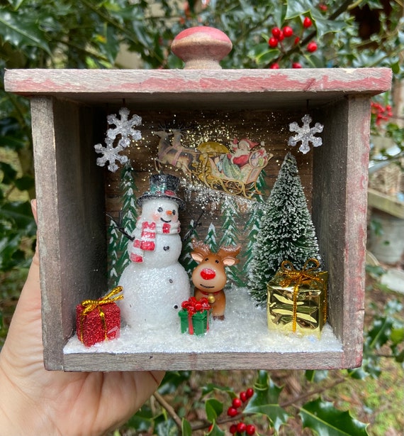 Mini Christmas Jingle Bells (Pack of 120) Christmas Craft Supplies