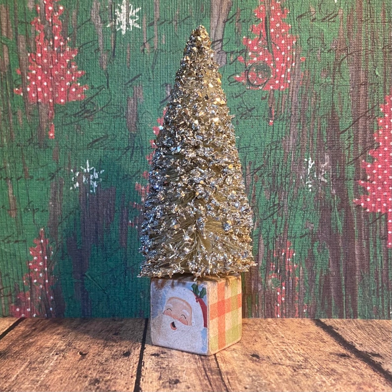 ONE 4-1/2 Vintage Style Bottle Brush Tree on a Block Santa /plaid