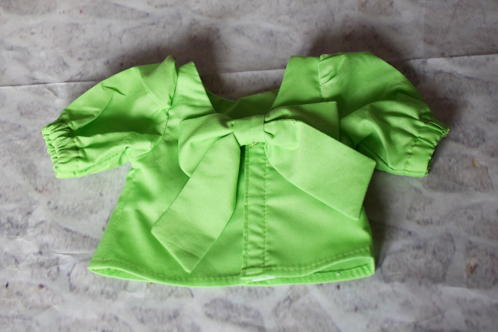 Cotton Doll Outfit, 2-piece Green Blouse and Skirt Outfit, Quality  Hand-made Short-Sleeved Doll Blouse, Sized to Fit 18 Dolls, Girl Gift