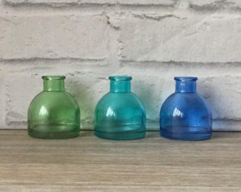 Set of 3 Green and Blue Glass Bud Vases Flower Pot Holder Vase Home Decoration Holder Decor Housewarming Gift Present For Her Him Boho Decor