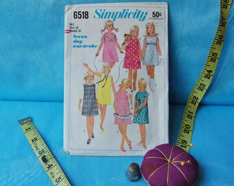 Vintage 1960s A-Line Dress size Medium Waffle Weave Cotton Flower Power Kick Pleats Sleeveless Spring Break Floral