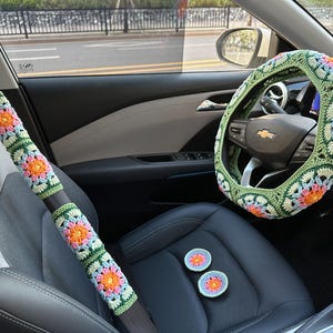 Crochet Steering Wheel Cover,Sunflower Crochet Seat Belt Cover, Steering Wheel Cover crochet,Women car accessories, Crochet car accessories