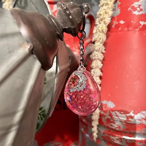 Pink Holographisch Glitzer Schlüsselanhänger mit Mond Charms