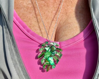 Green Leaf Gemstone Necklace and Earring Set – Nature-Inspired Sterling Silver Jewelry for Gifting and Special Occasions