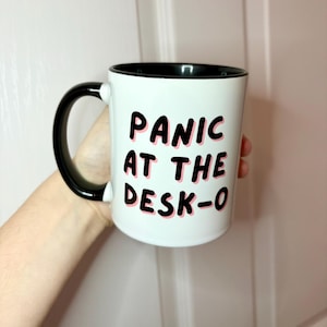 Panic at the desk-o funny office mug, funny work mug Bild 2