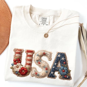 Chemise 250e anniversaire des États-Unis, t-shirt America 1776-2026, chemise patriotique du 4 juillet, t-shirt graphique effet fausse broderie, pas de vrai fil