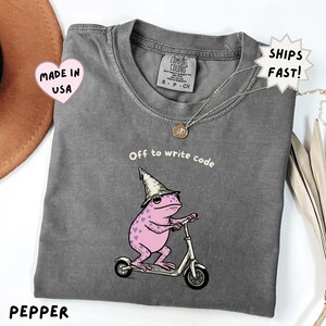 Funny Coder Shirt, Frog Wizard Writing Code Tee, Computer Science Major Gift, Software Engineer Humor, Sarcastic Programmer T-Shirt