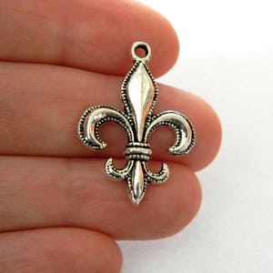 Large Fleur De Lis Charms Set of Six Silver Color 30x22mm