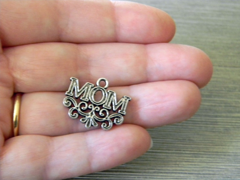 Mom Charms Set of 8 Silver Color 17x20mm image 8