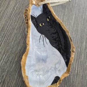 Decoupage Shell Ornament Black Cat Oyster Shell