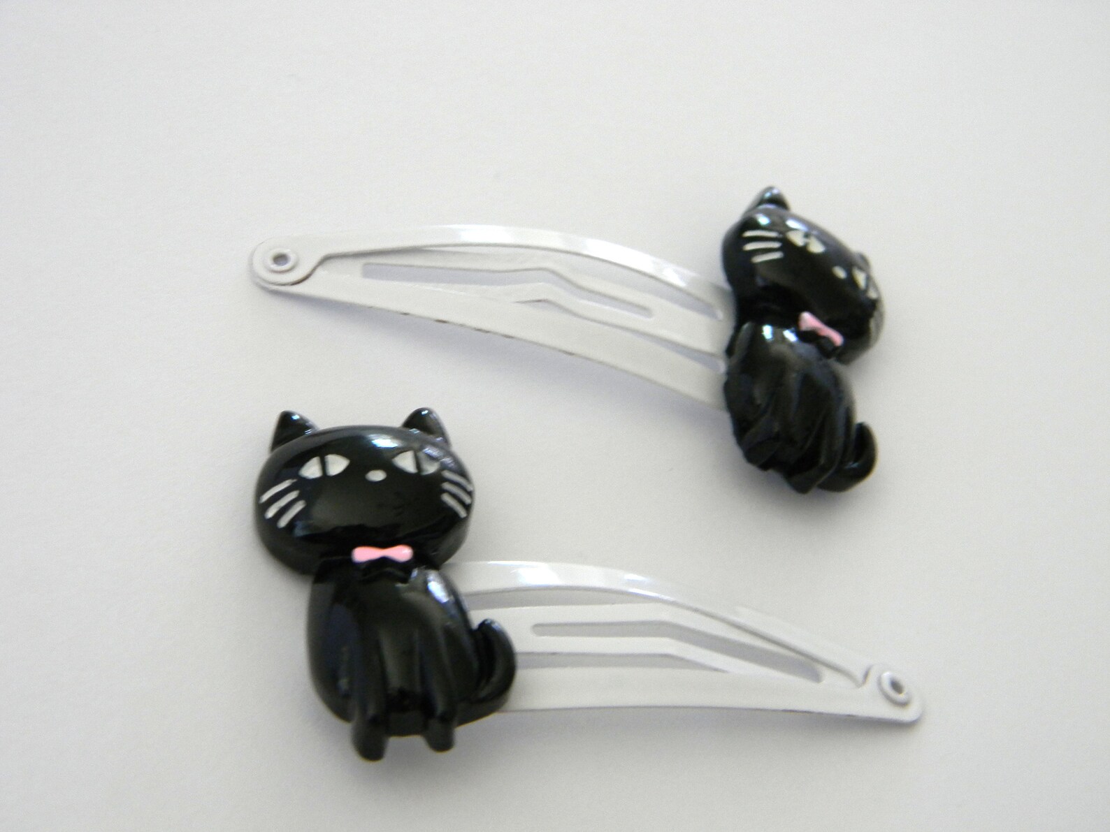 Black Cat Hair Clips Set of Two White Hair Clips Metal Snap Etsy