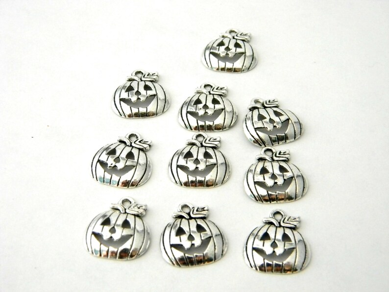 Pumpkin Charms Set of 10 Silver Tone 18x16mm Halloween Charms - Etsy