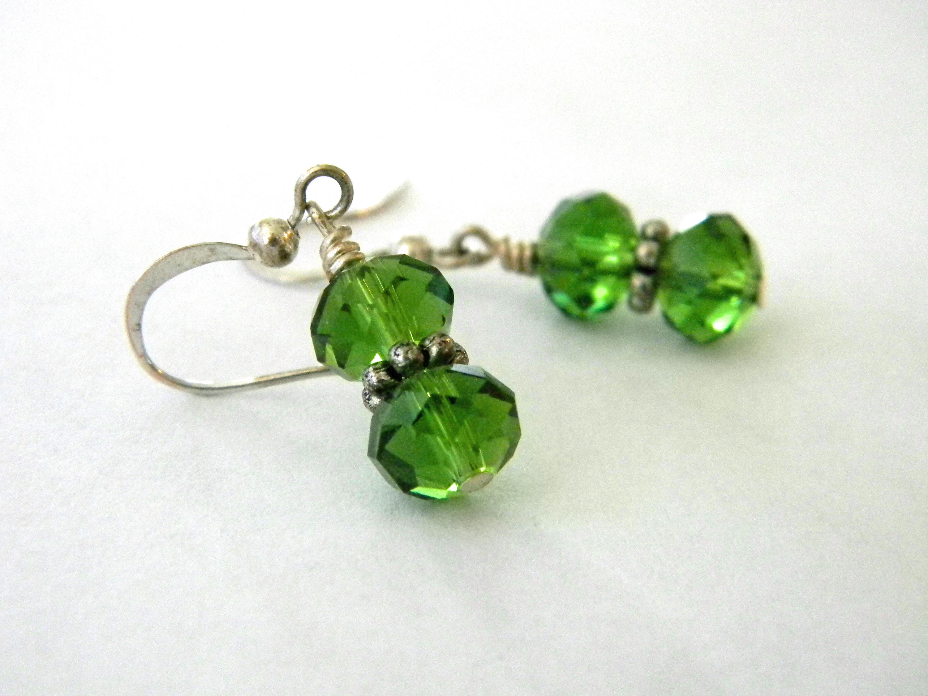 ピアス Green Crystal & Glass Beads Dangling Earrings Green Glass Earrings Dangle Earrings - Etsy