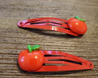 Clip per capelli di mela rossa Set di due clip per capelli rossi metallico Snap Barrette 50mm Clip per capelli di frutta