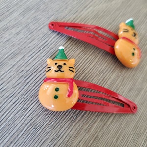 Kitty Snowman Hair Clips, Set of Two Red Hair Clips, Metal Snap Barrette 50mm, Christmas Hair Clips