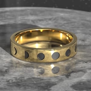 Moon Phase Ring in Silver or Gold - Unique Moon Wedding Band - Gift for Him or Her
