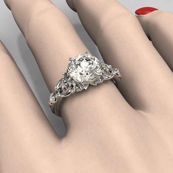 Anillo de compromiso elfico de 2 quilates con moissanita anillo de compromiso con garra de fantasia Etsy Espana