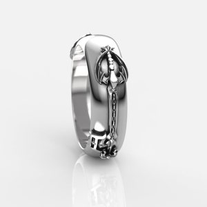 Men's Oblivion Keyblade Ring in Silver or Gold - Unisex Kingdom Hearts Ring