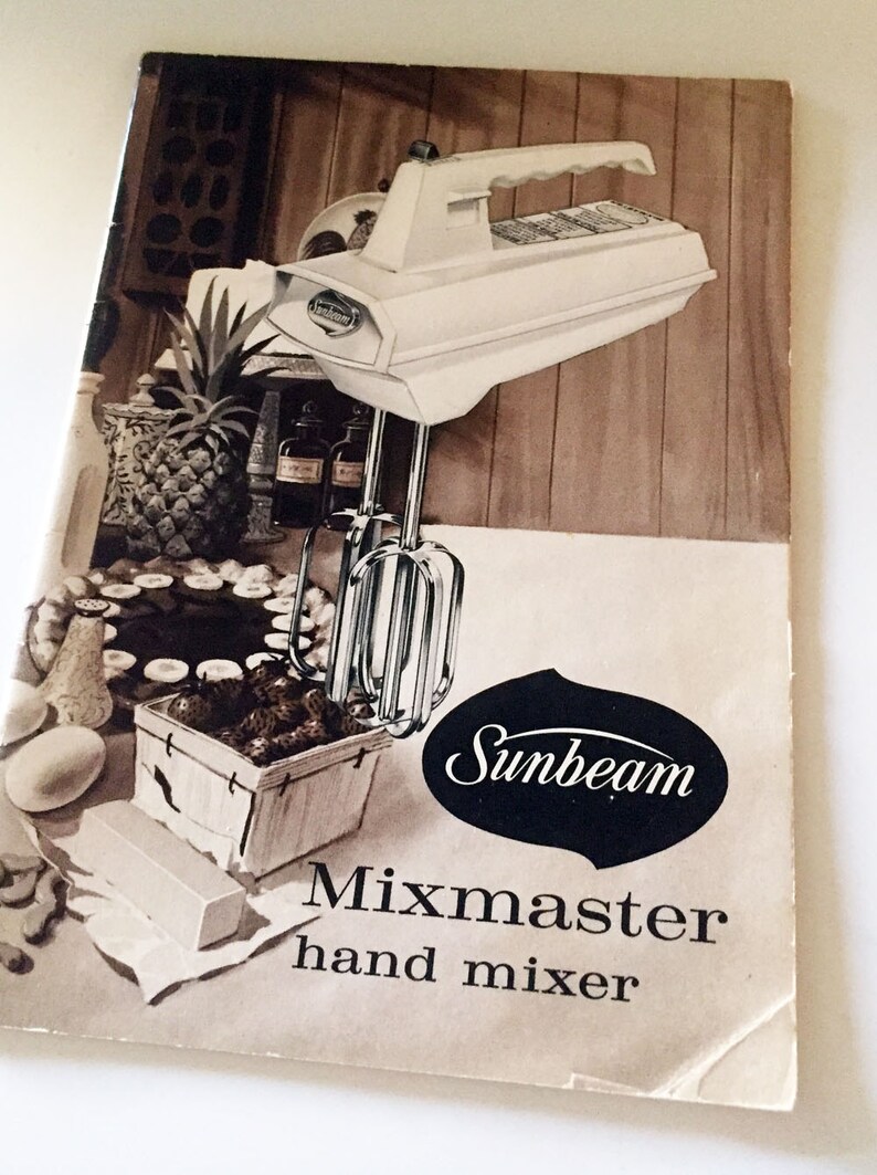 1960 Sunbeam Mixmaster Hand Mixer Booklet image 1